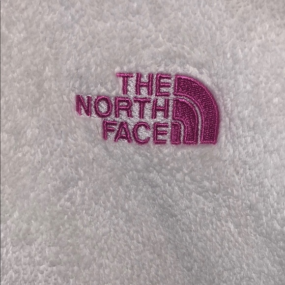 Women’s Osito The North Face Jacket ☃️🥰 - Picture 2 of 8